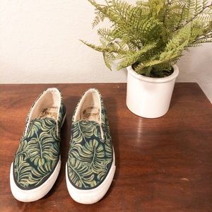 Rifle paper co Slip-ons